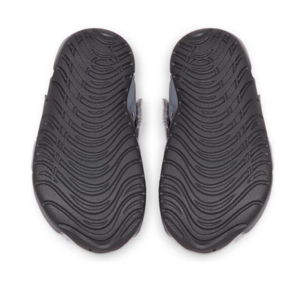 ⁦סנדל nike סגור אפור⁩ – תמונה ⁦4⁩